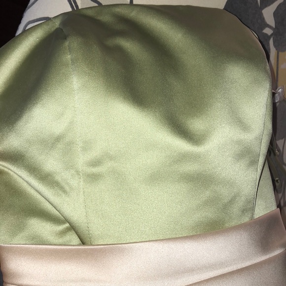 Formal strapless dress - Picture 6 of 8